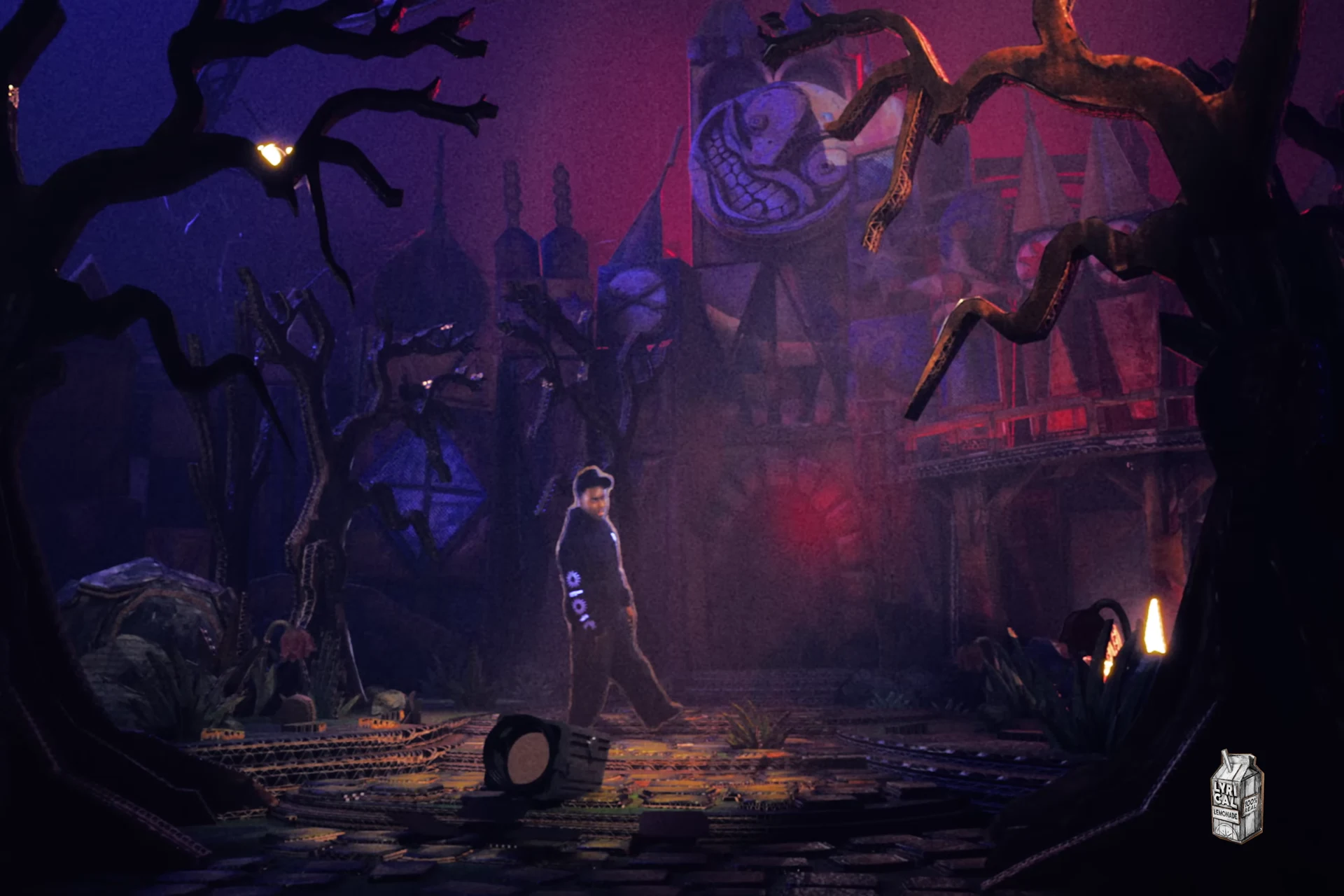 The wide fantasy stage with oversized sculptural scenery